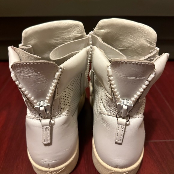 Authentic Womens Giuseppe Zanotti GZ high top white boots sneakers size 35.5 - Picture 5 of 10